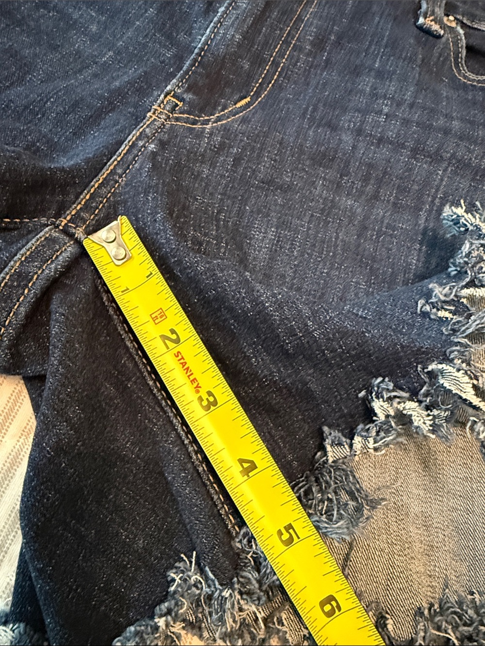 Levi’s Red Tag Dark Wash Denim Shorts - Picture 13 of 14